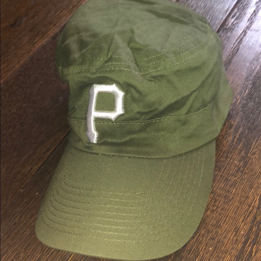 Pittsburgh Pirates hat